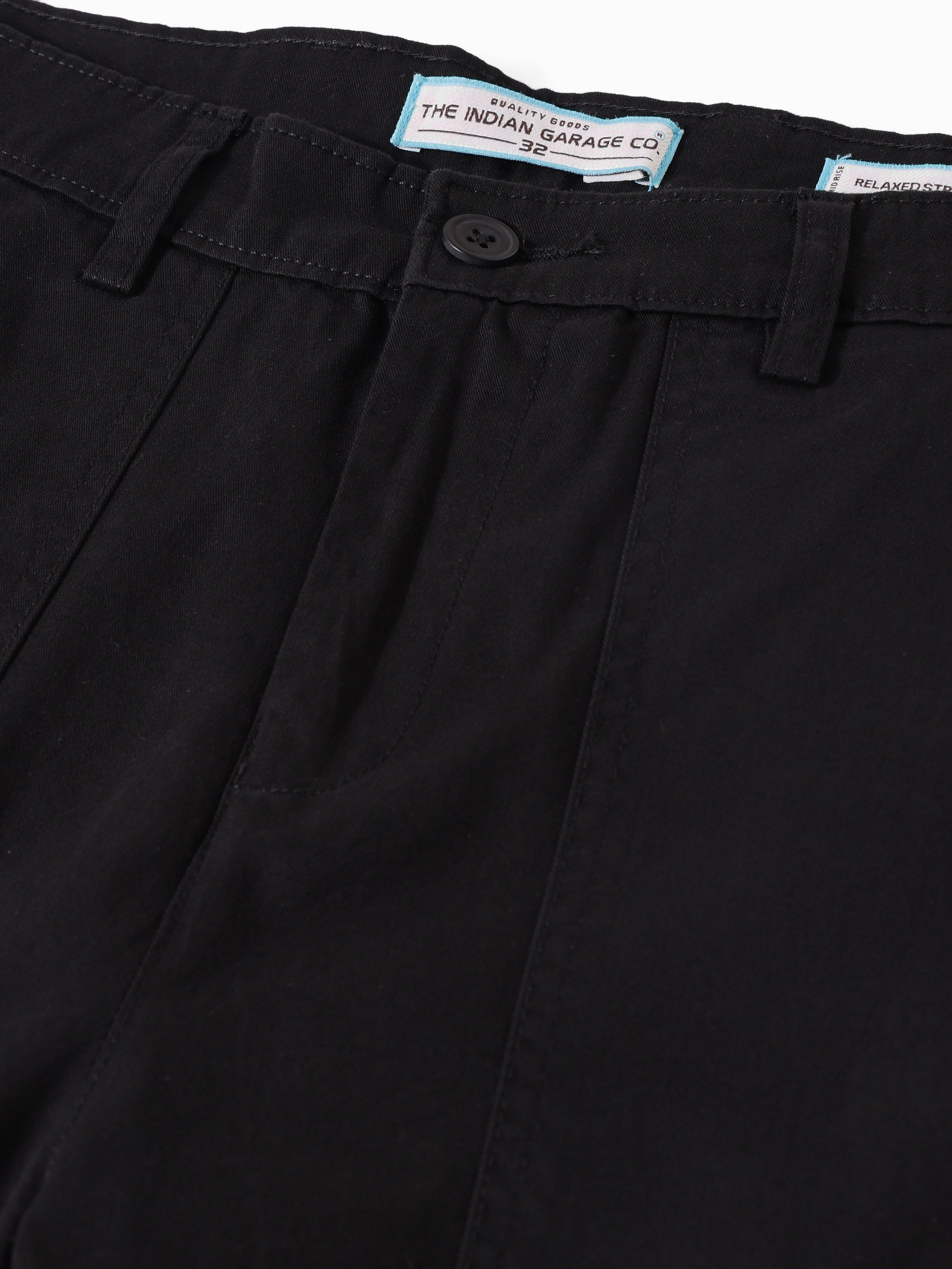 Men's Black Relaxed Fit Solid Utility Cargo