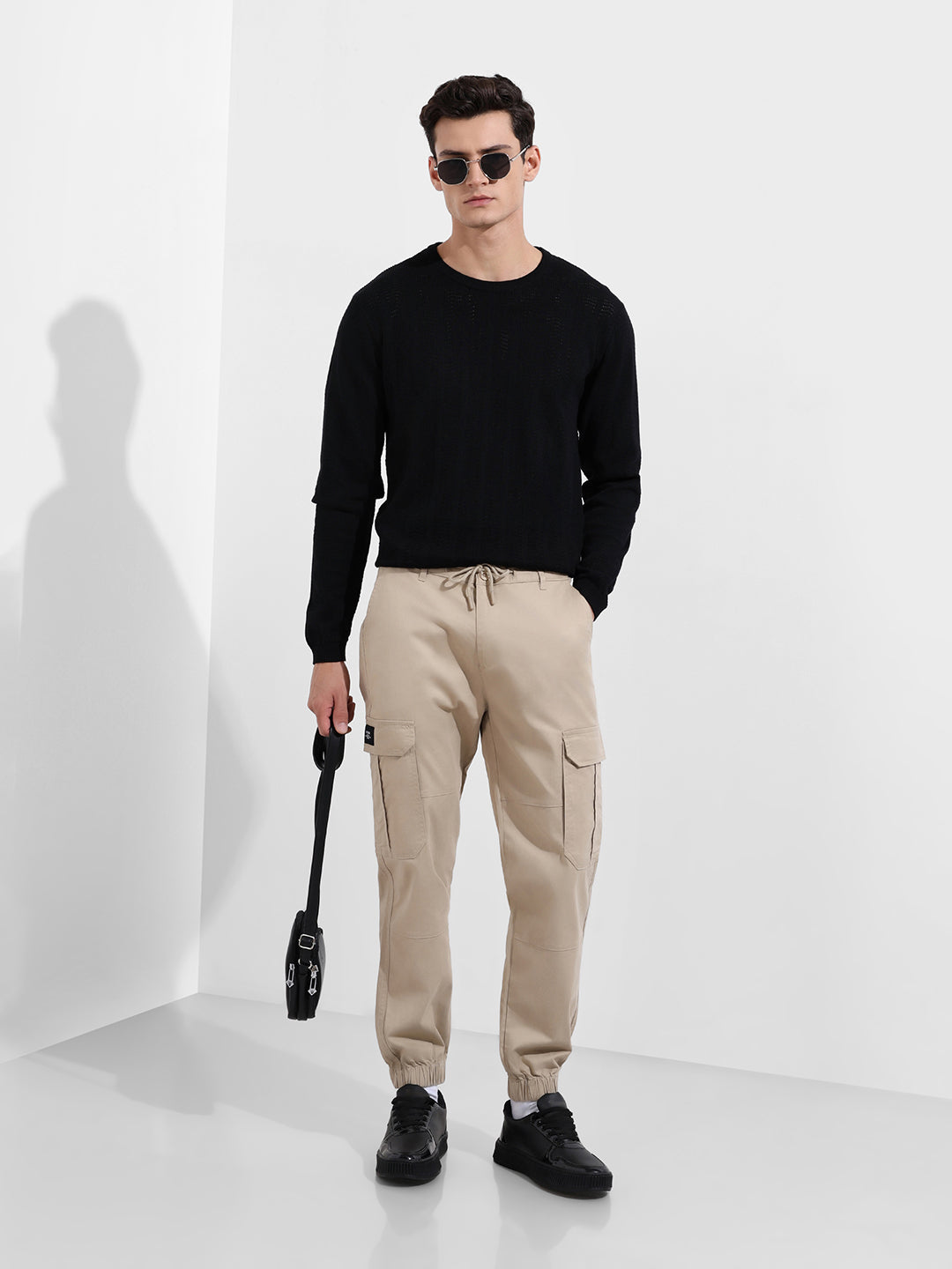 Men's Beige Regular Fit Solid Utility Cargo