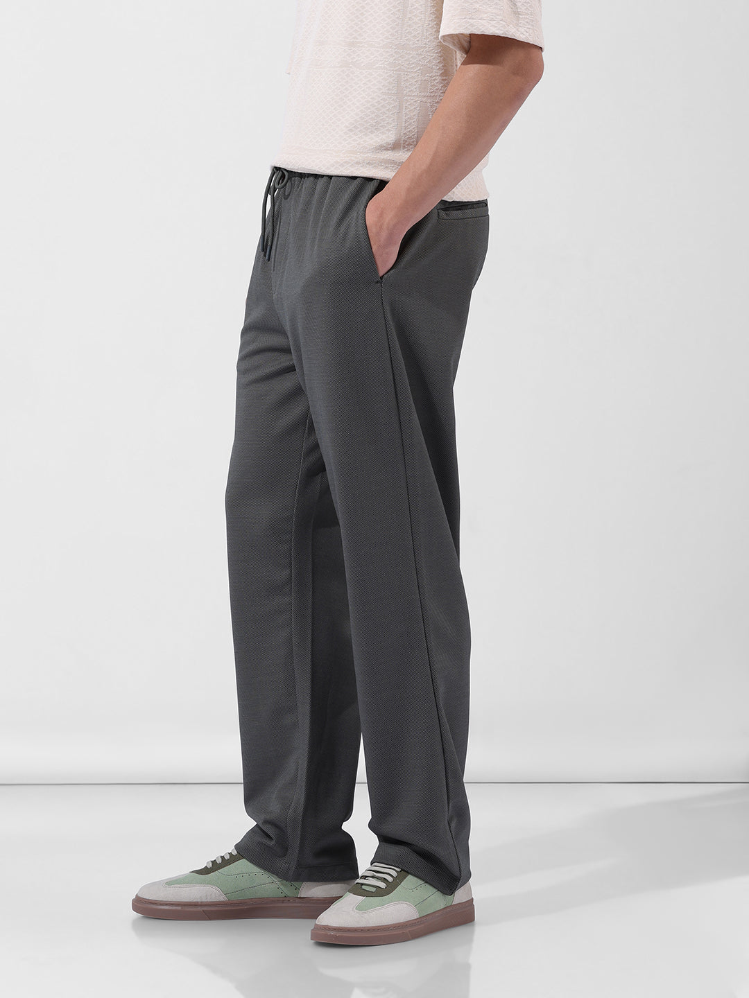 Men's Earthy Green Relaxed Fit Solid Casual Joggers