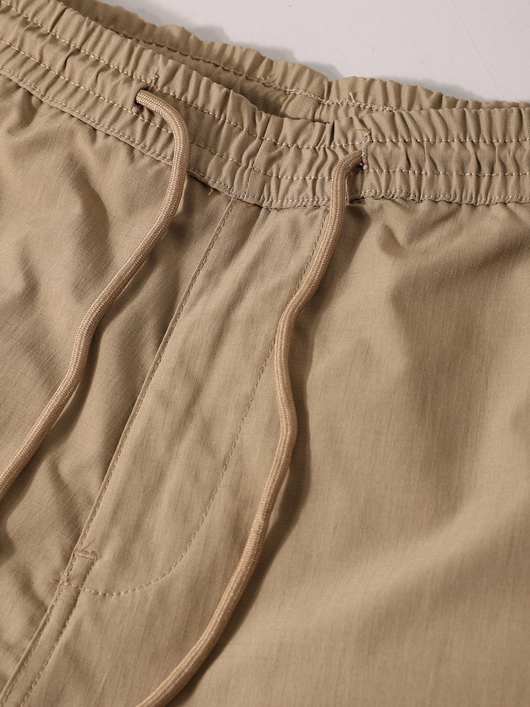 Men's Khaki Relaxed Fit Textured Utility Shorts