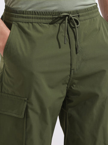 Men's Green Relaxed Fit Textured Utility Shorts