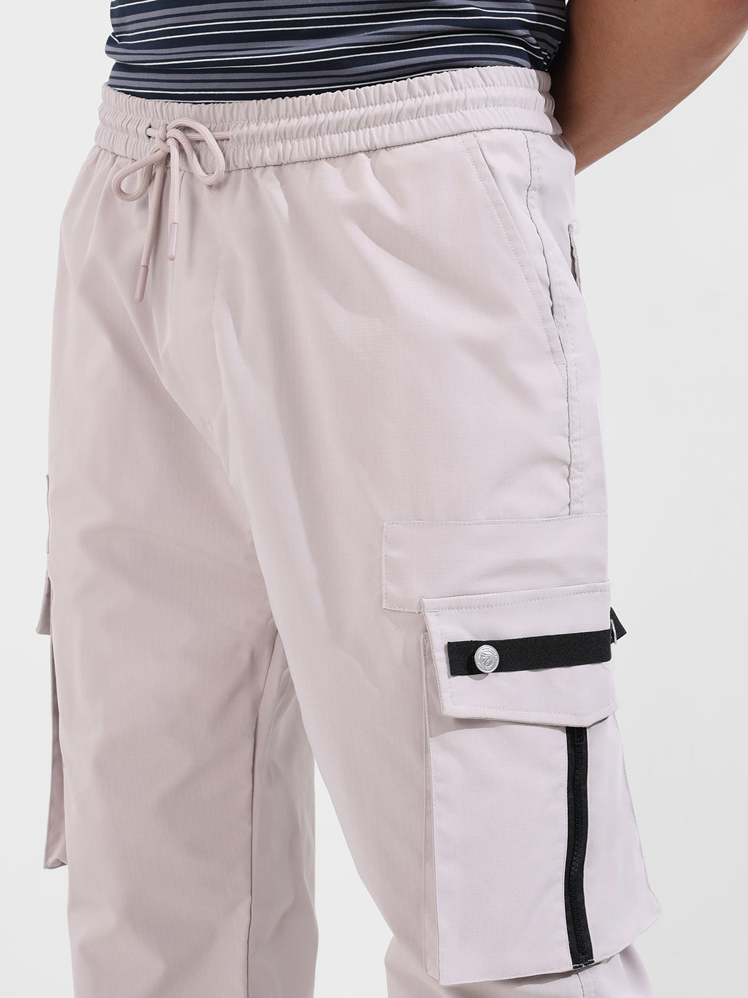 Men's Grey Relaxed Fit Textured Utility Joggers