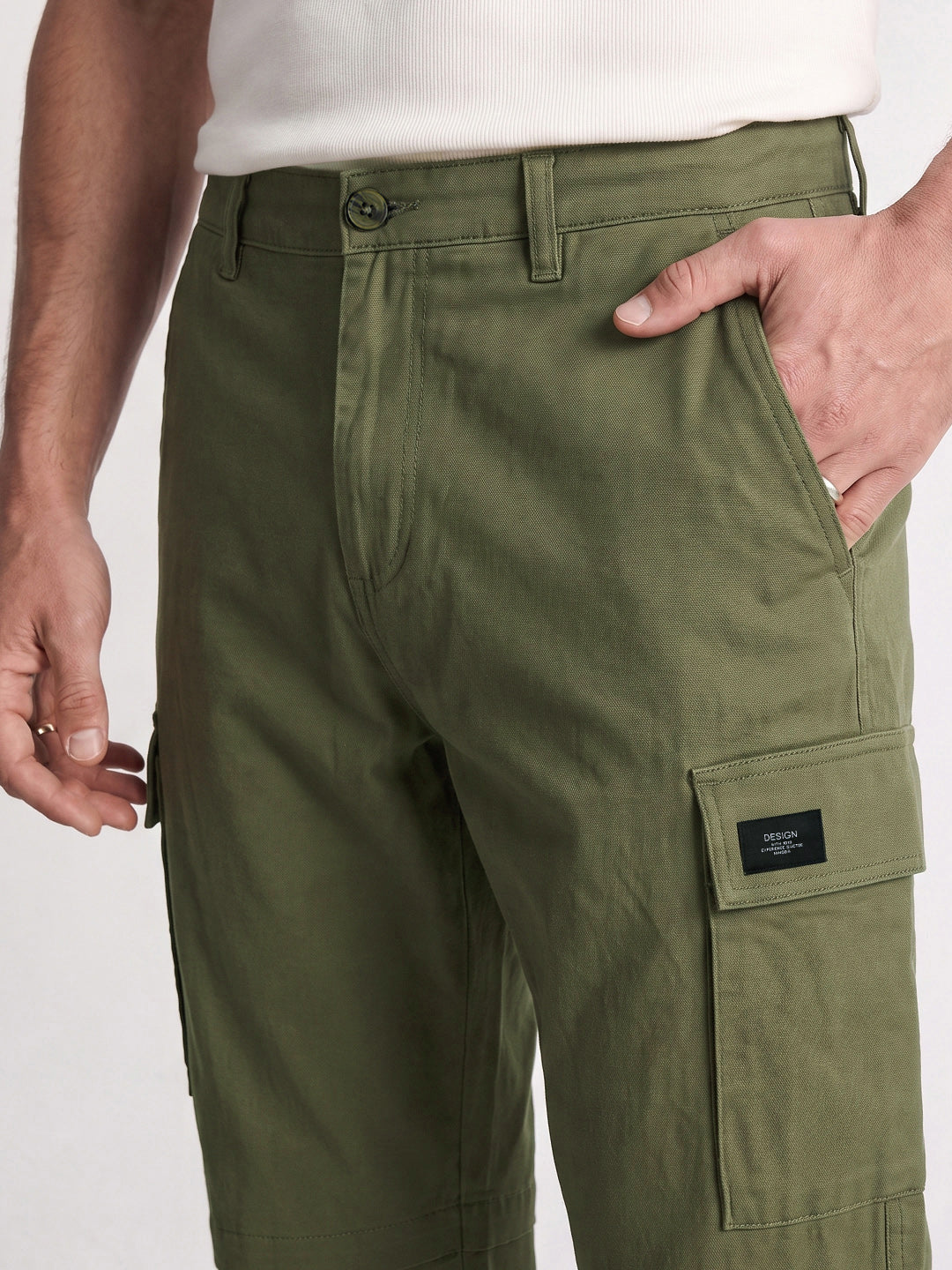 Men's Green Wide Leg Fit Printed Casual Cargos