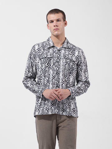 Men's Black White Regular Fit Printed Winter Shirt