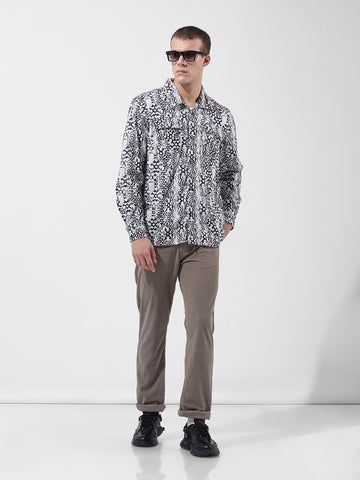 Men's Black White Regular Fit Printed Winter Shirt