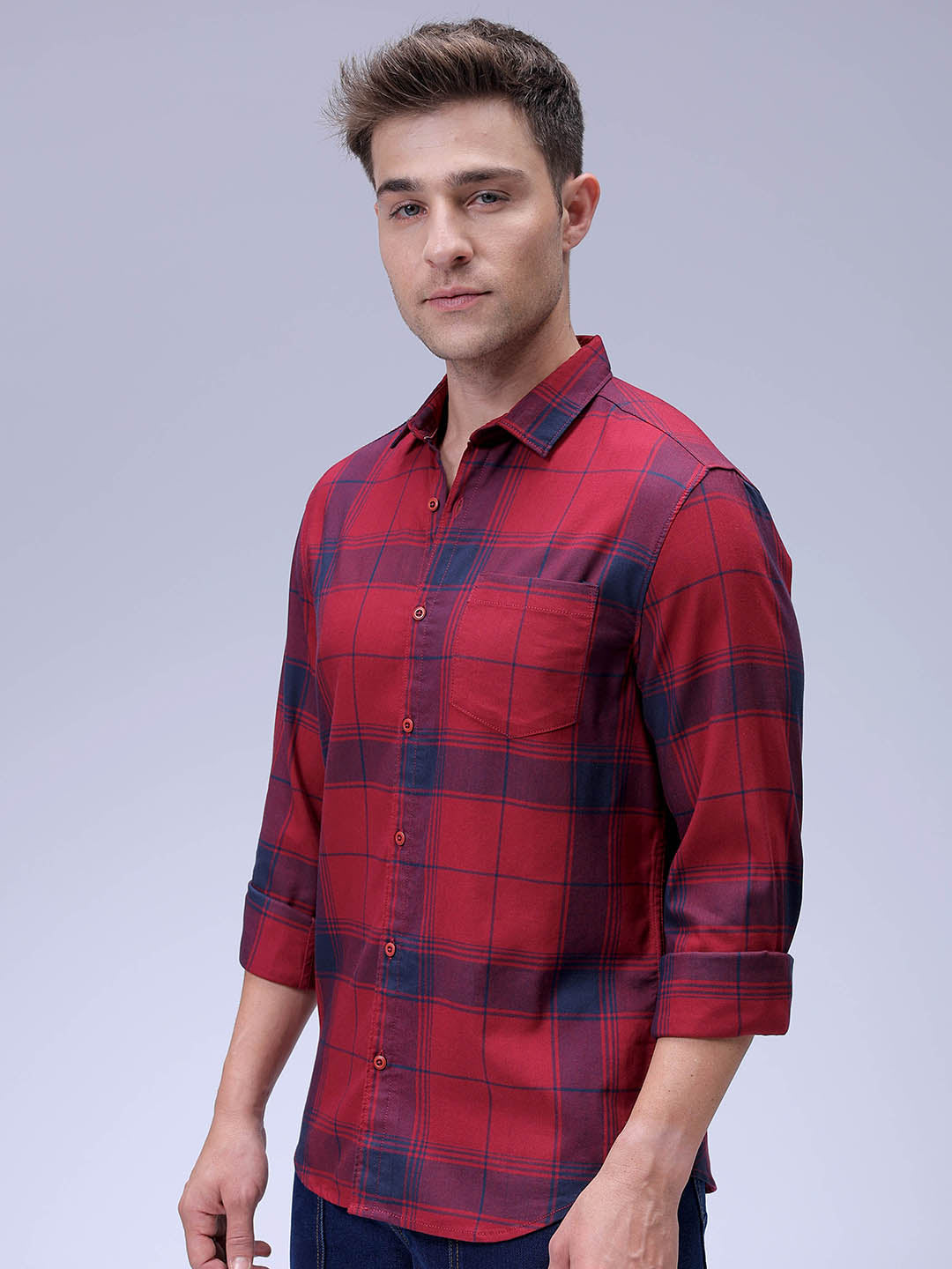 Men's Red Slim Fit Checked Casual Shirt