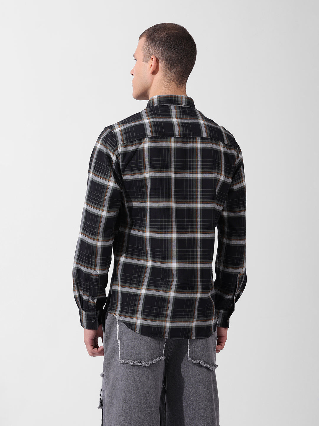 Men's Black Slim Fit Checked Casual Shirt