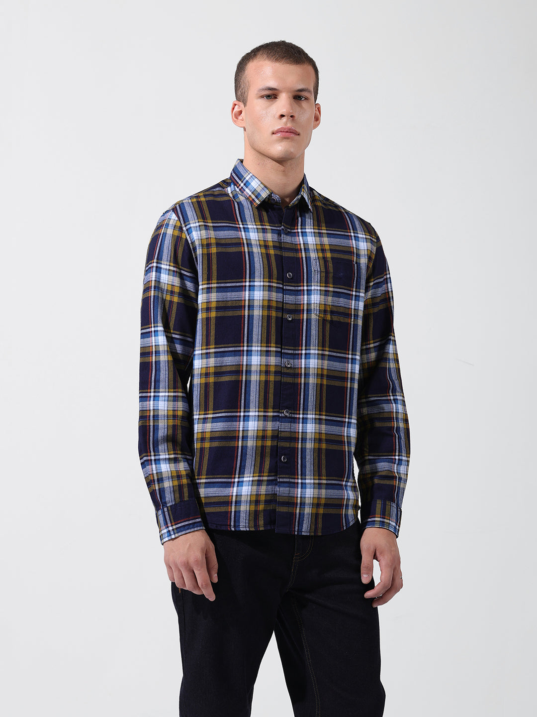 Men's Navy Blue Slim Fit Checked Casual Shirt