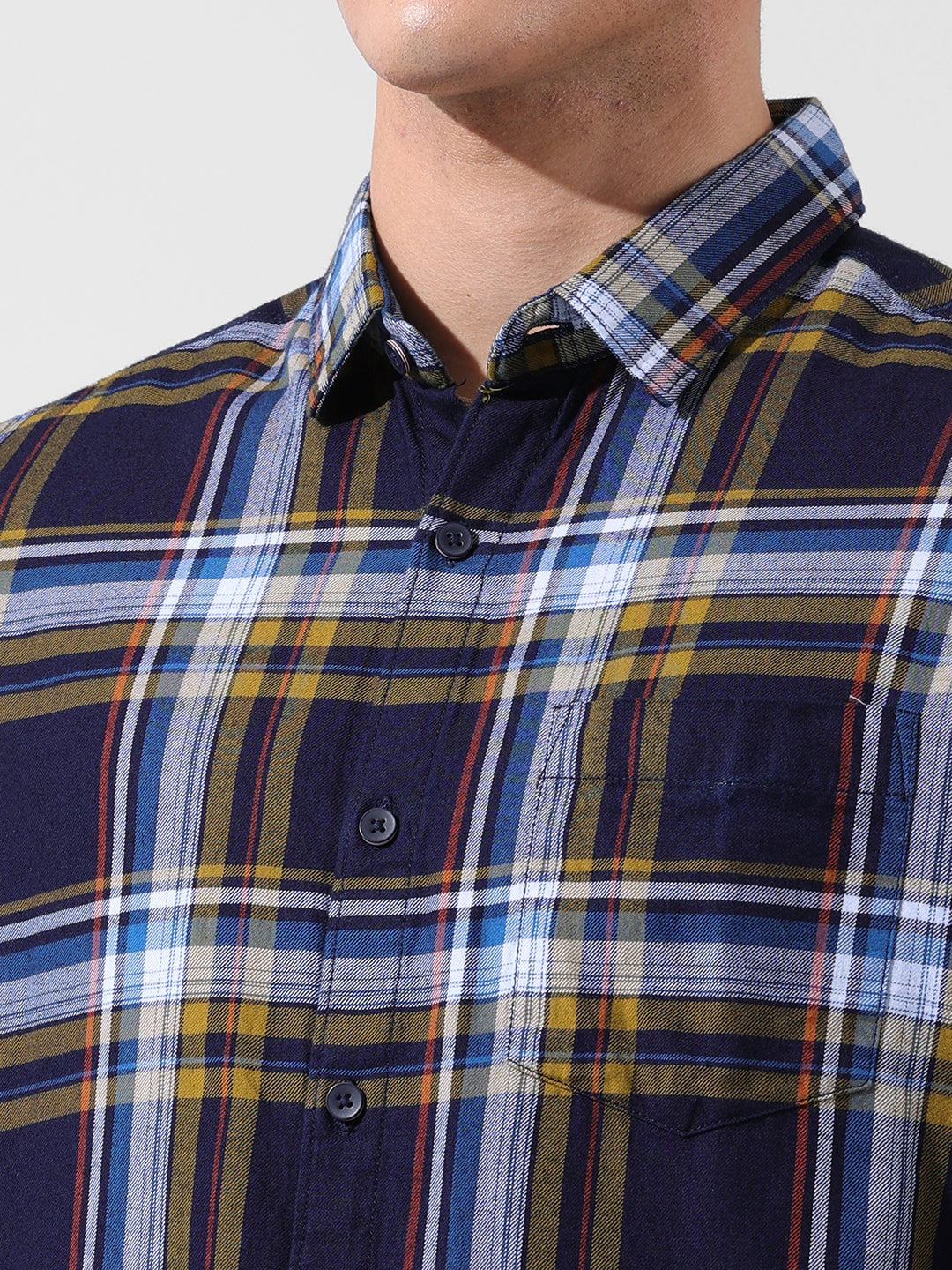 Men's Navy Blue Slim Fit Checked Casual Shirt