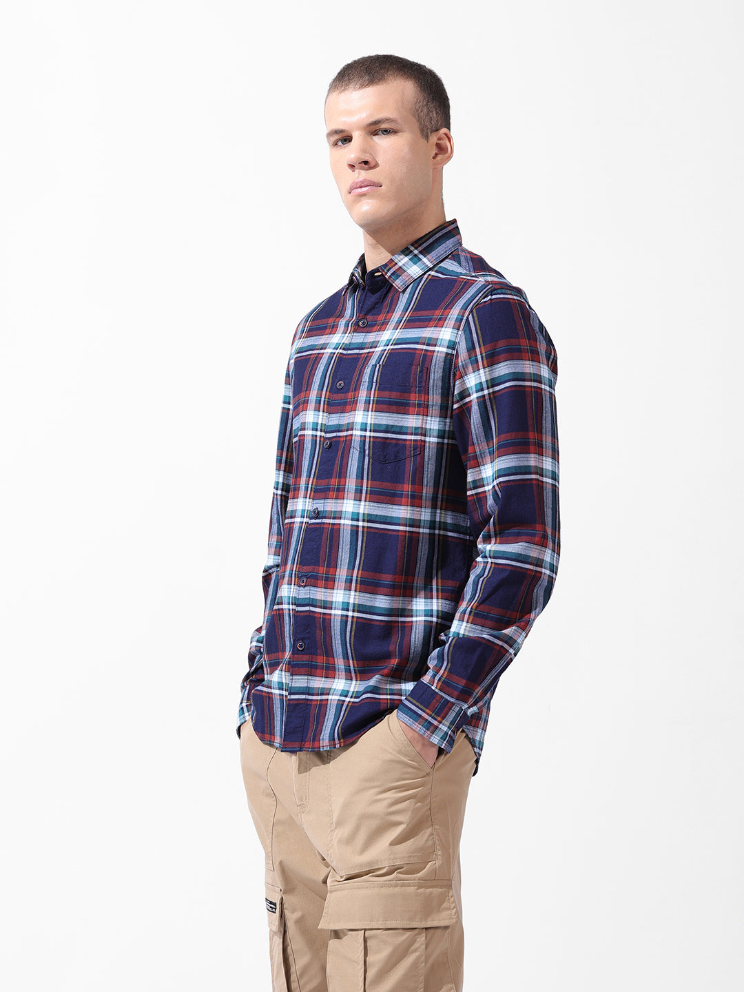 Men's Navy Blue Slim Fit Checked Casual Shirt