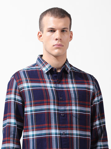 Men's Navy Blue Slim Fit Checked Casual Shirt