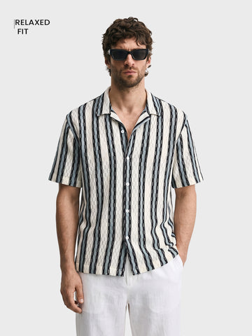 Men's White Relaxed Fit Striped Casual Shirt