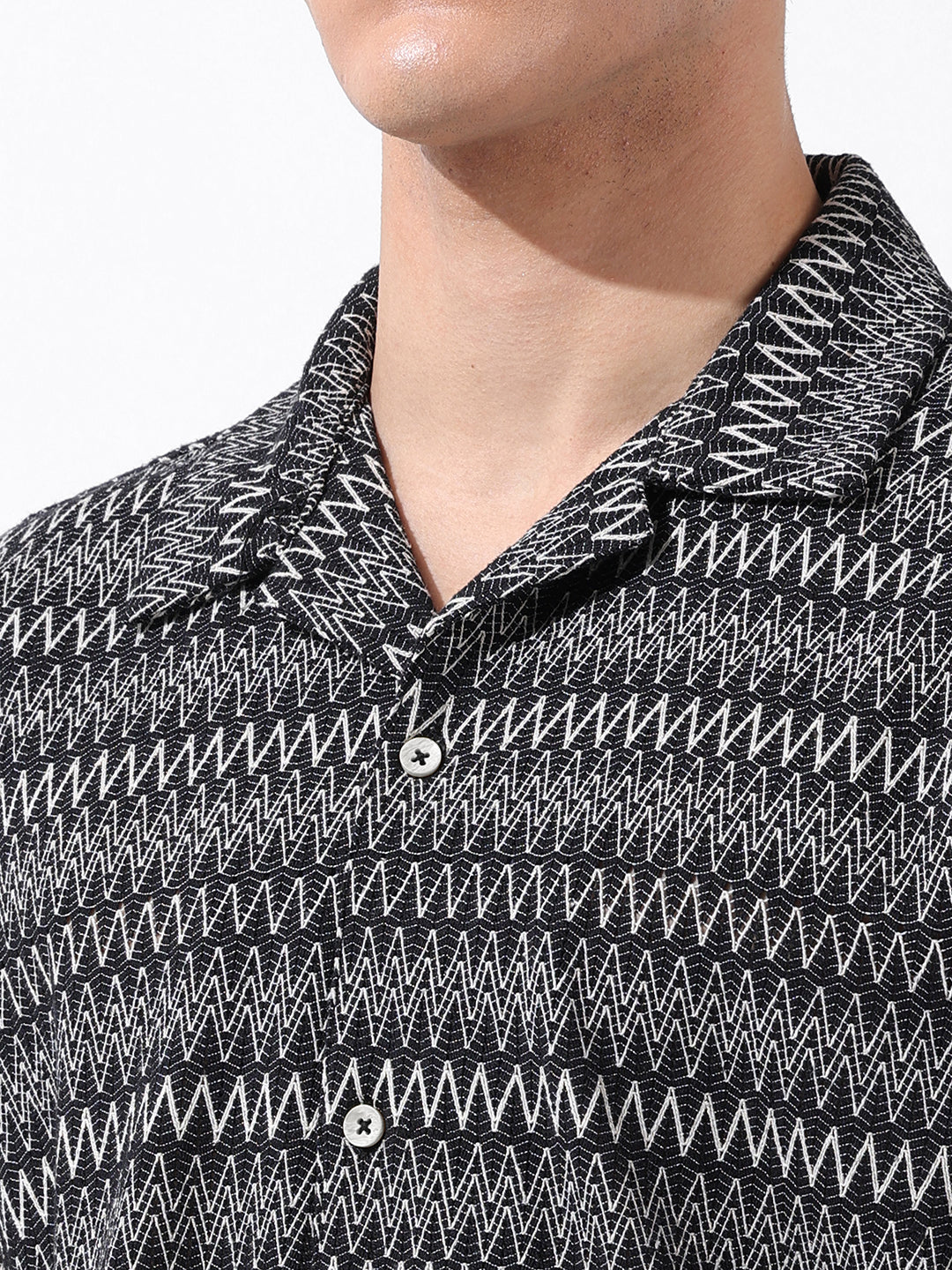 Men's Black Relaxed Fit Textured Textured Shirt