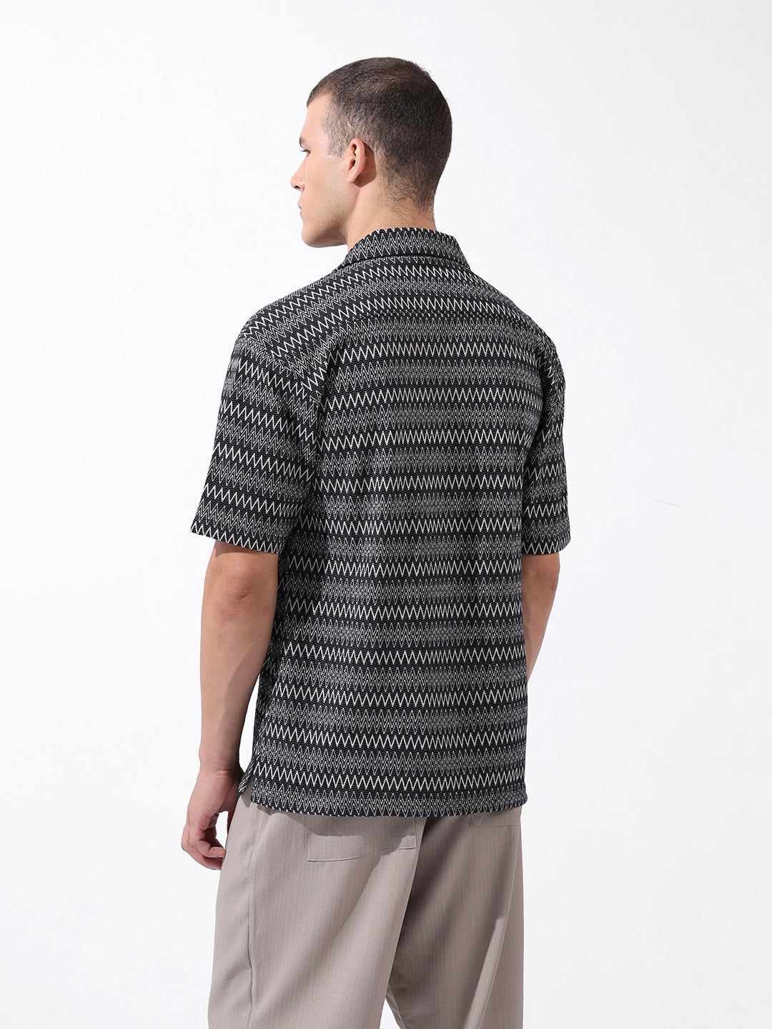 Men's Black Relaxed Fit Textured Textured Shirt
