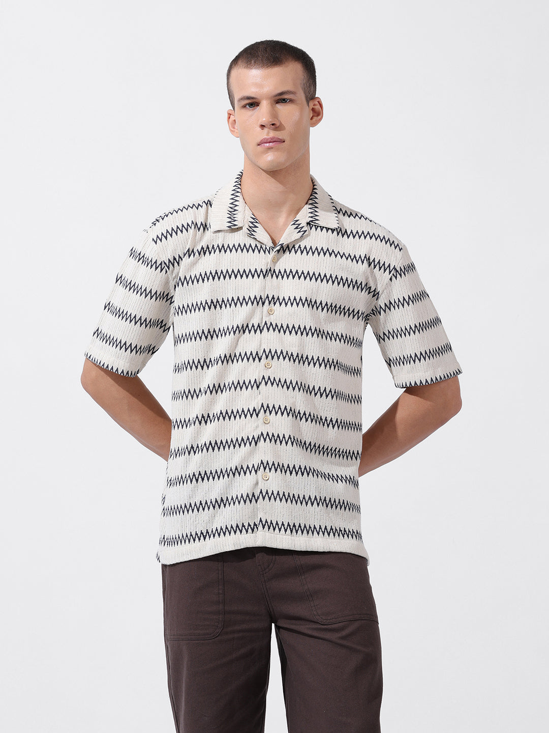 Men's Beige Relaxed Fit Textured Textured Shirt