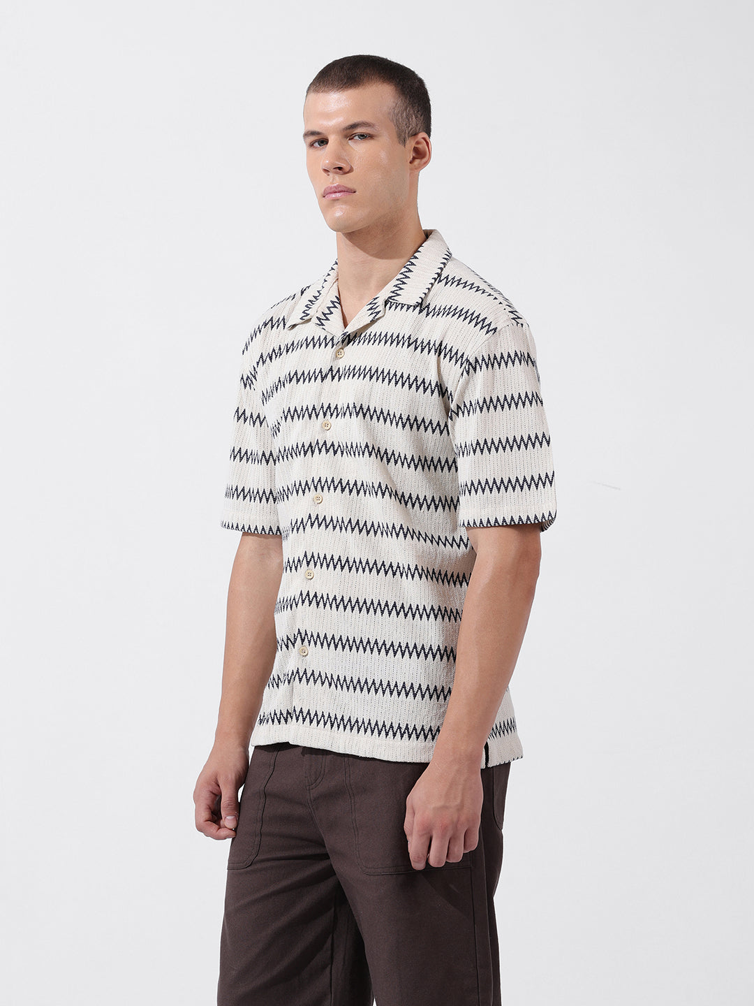 Men's Beige Relaxed Fit Textured Textured Shirt