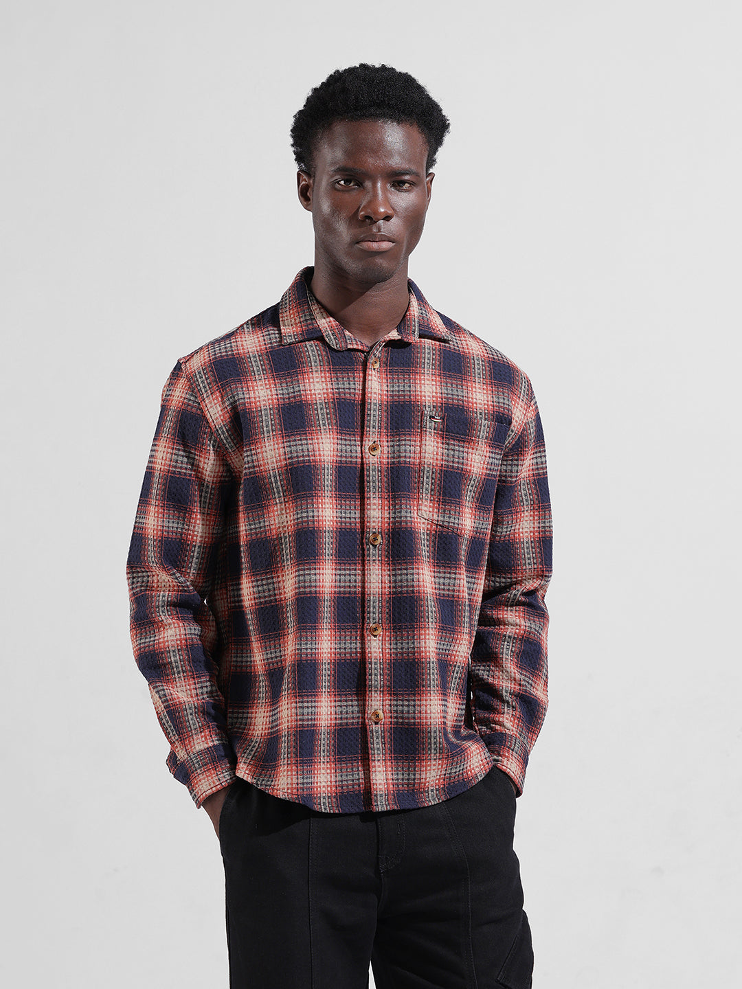 Men's Navy Blue Relaxed Fit Checked Textured Shirt