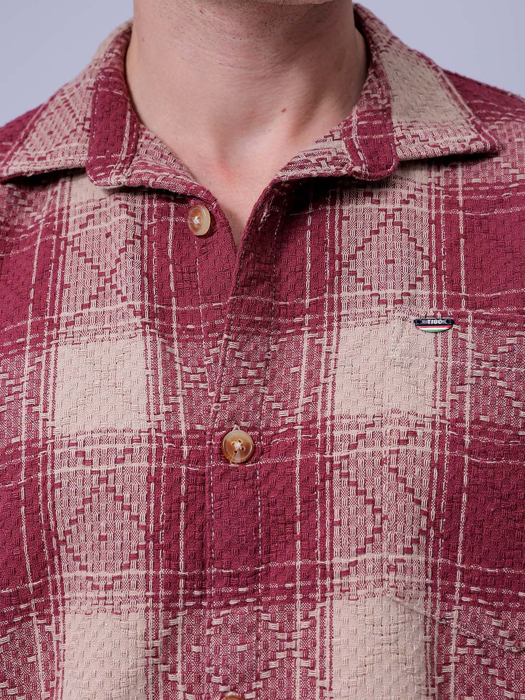 Men's Maroon Relaxed Fit Checked Casual Shirt