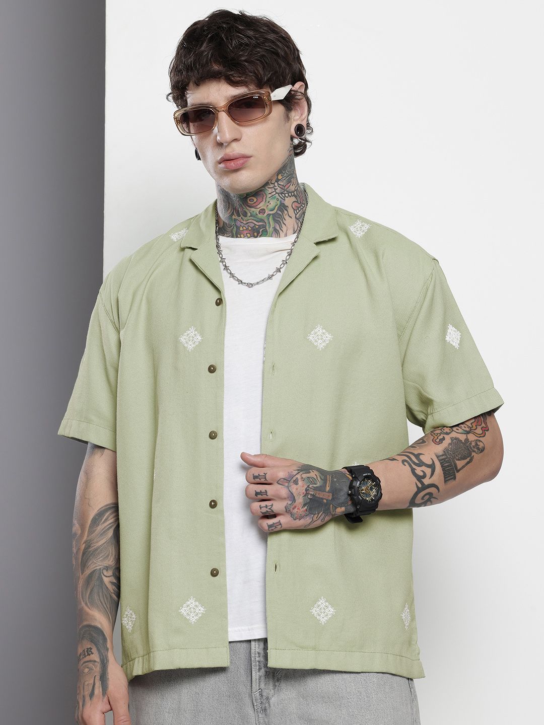 Men's Green Relaxed Fit Embroided  Resort Wear Shirt