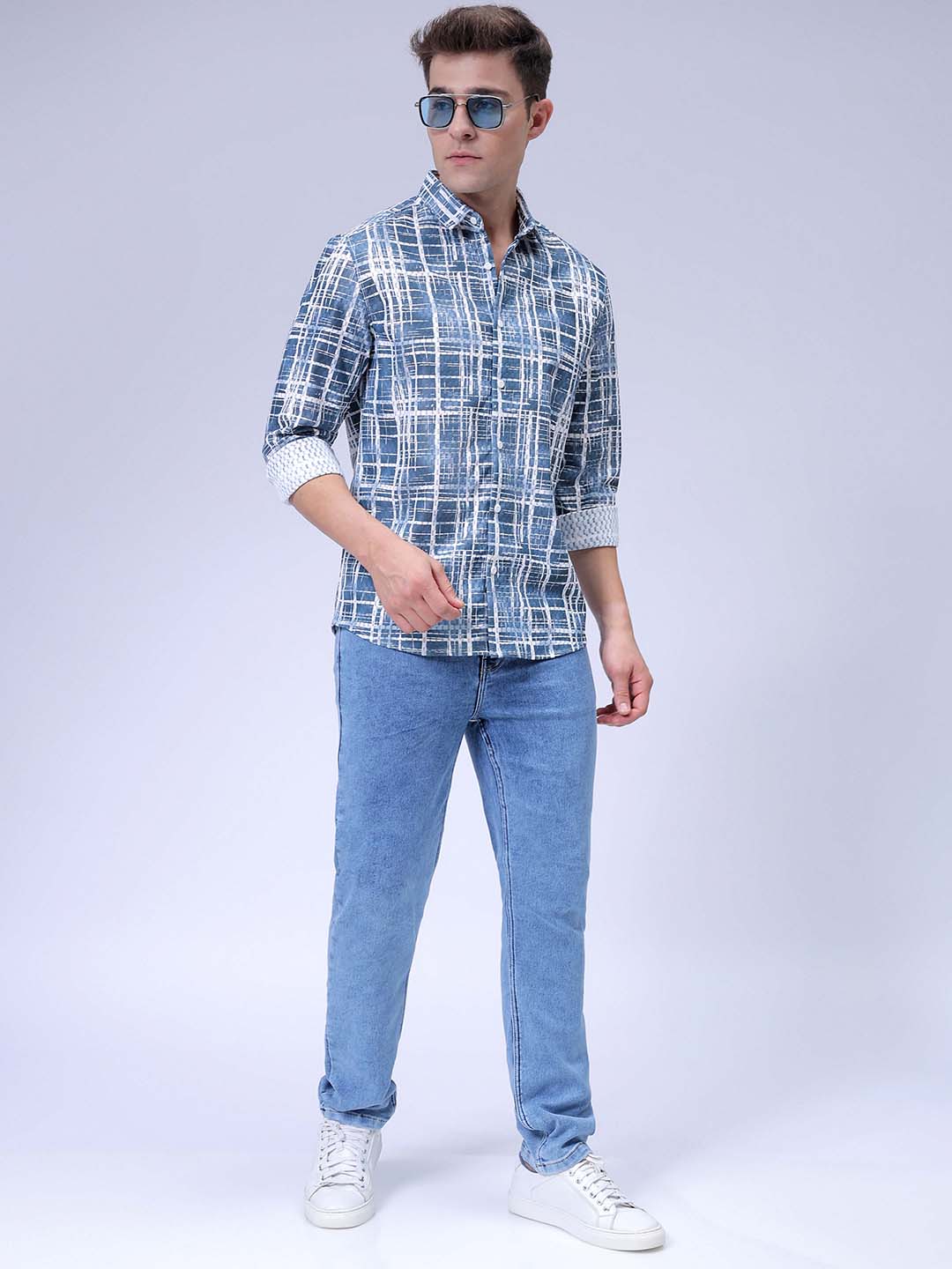 Men's Blue Relaxed Fit Checked Textured Shirt