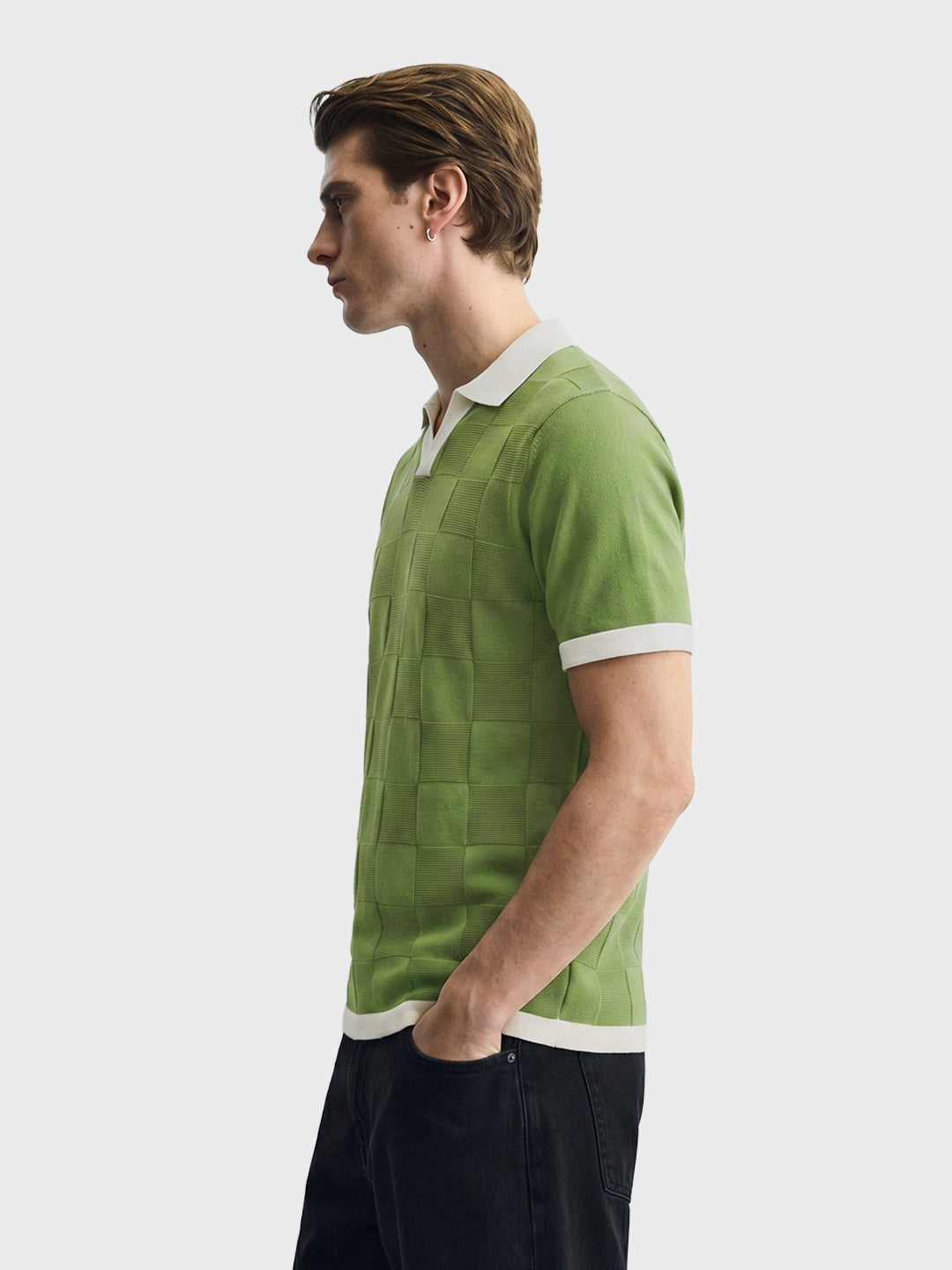 Men's Green Slim Fit Solid Flat Knit Polo T-Shirt