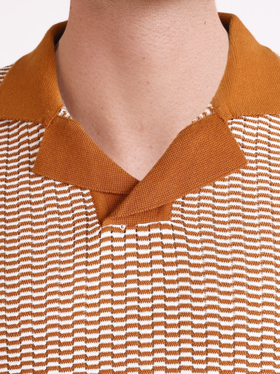 Men's Orange Slim Fit Solid Casual T-Shirt