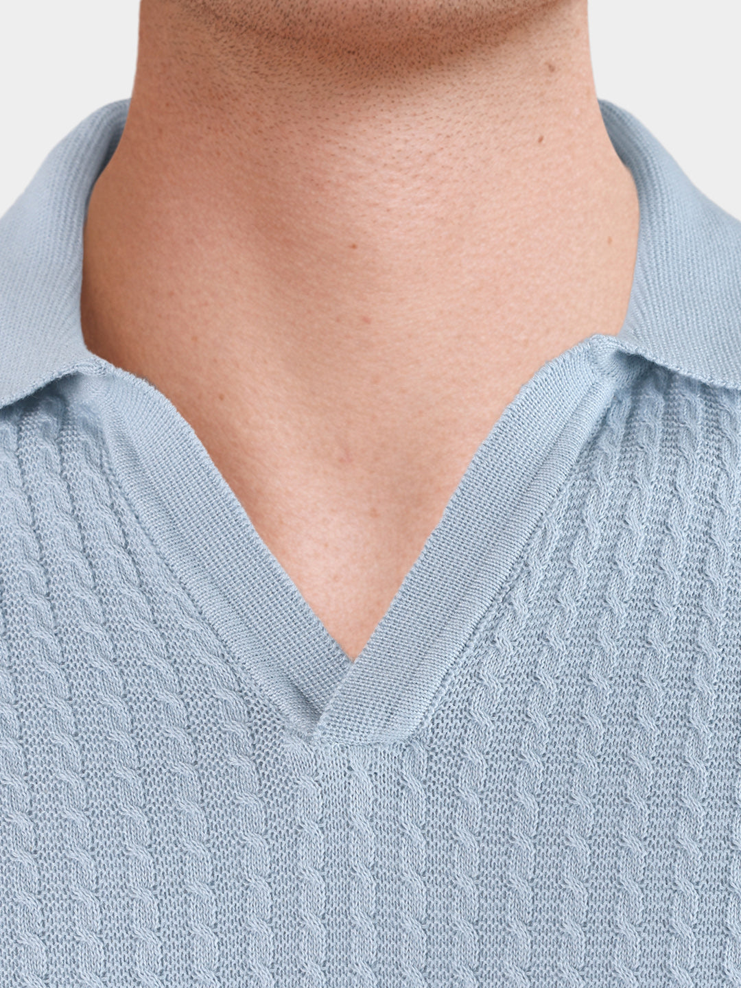 Men's Blue Slim Fit Solid Casual T-Shirt