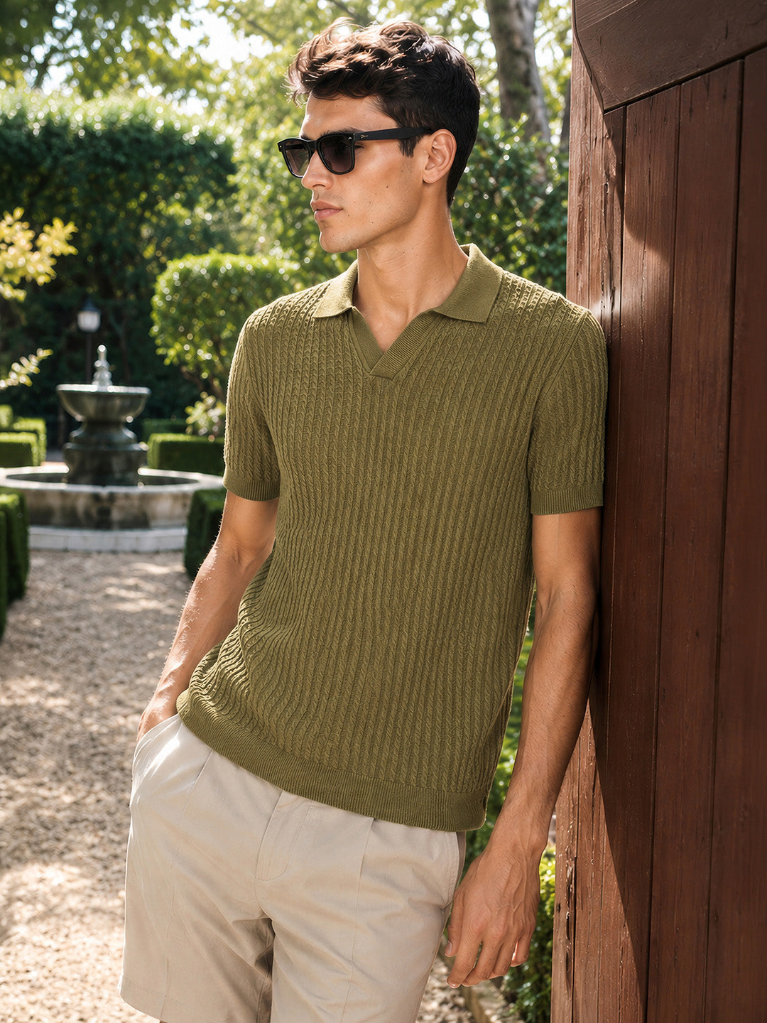Men's Green Slim Fit Solid Casual T-Shirts