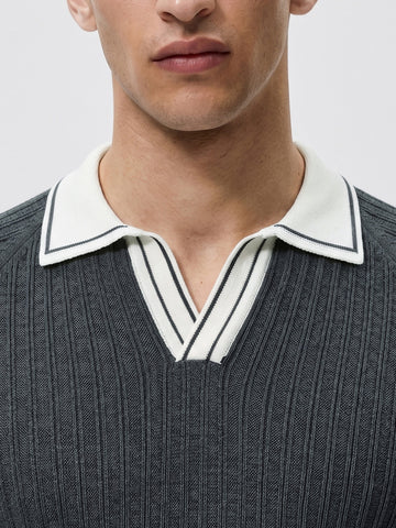 Men's Grey Slim Fit Solid Flat Knit Polos T-Shirt