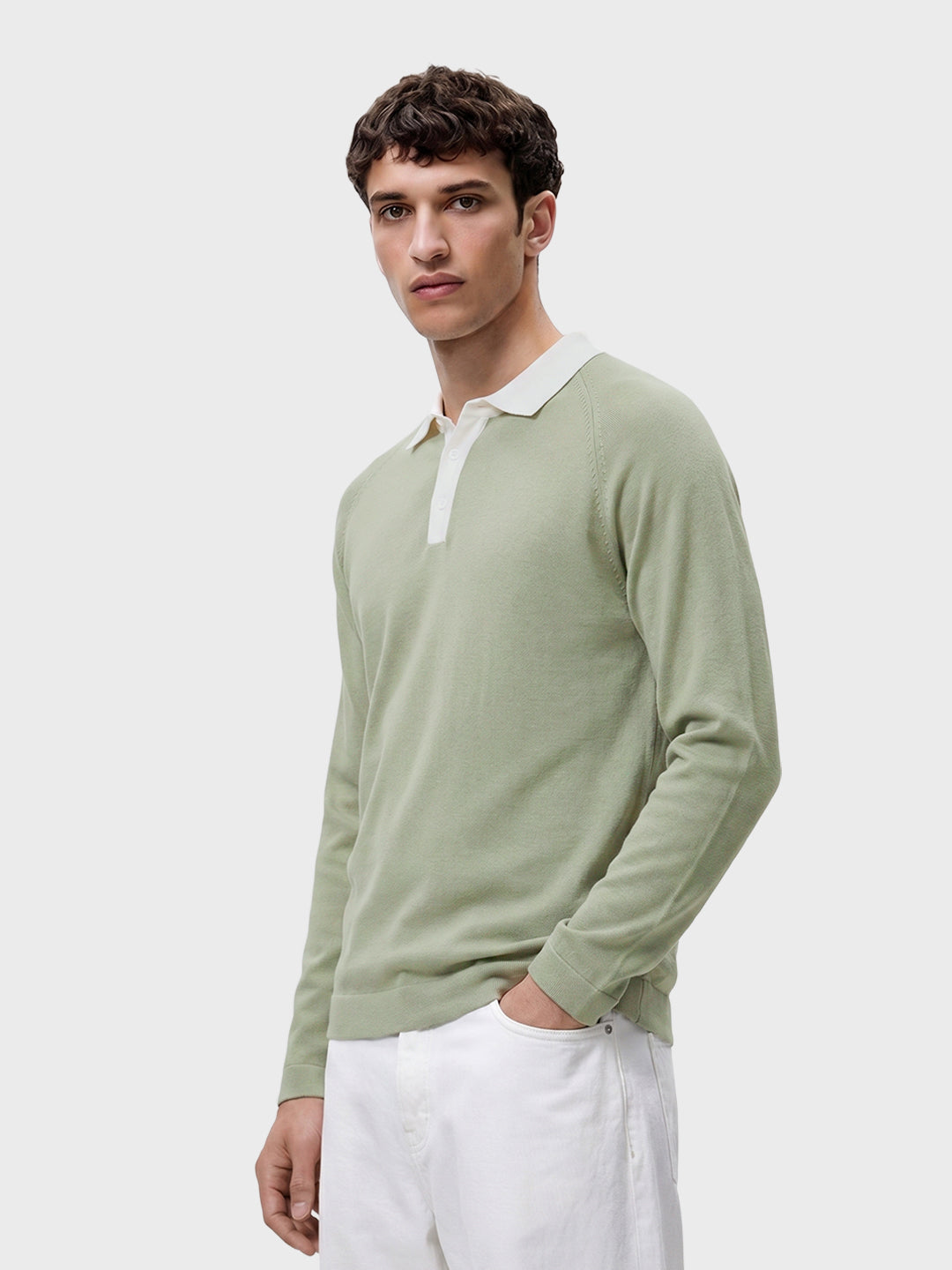 Men's Green Slim Fit Solid Casual Polos T-Shirt