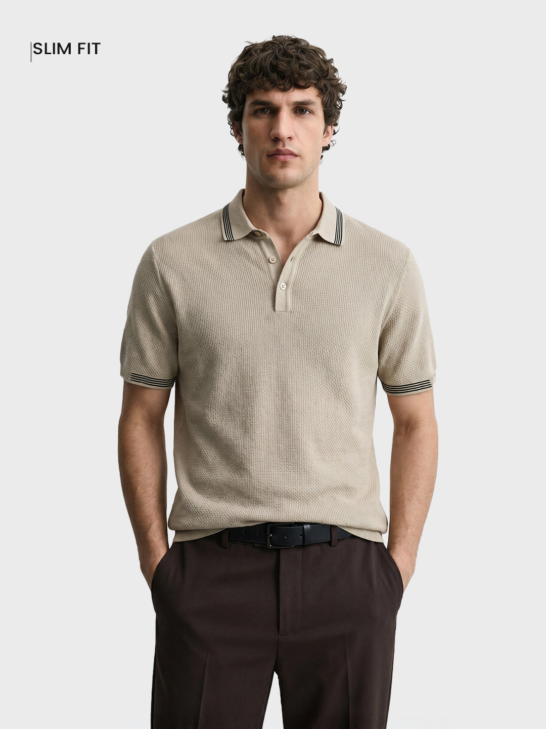Men's Beige Slim Fit Solid Casual T-Shirt
