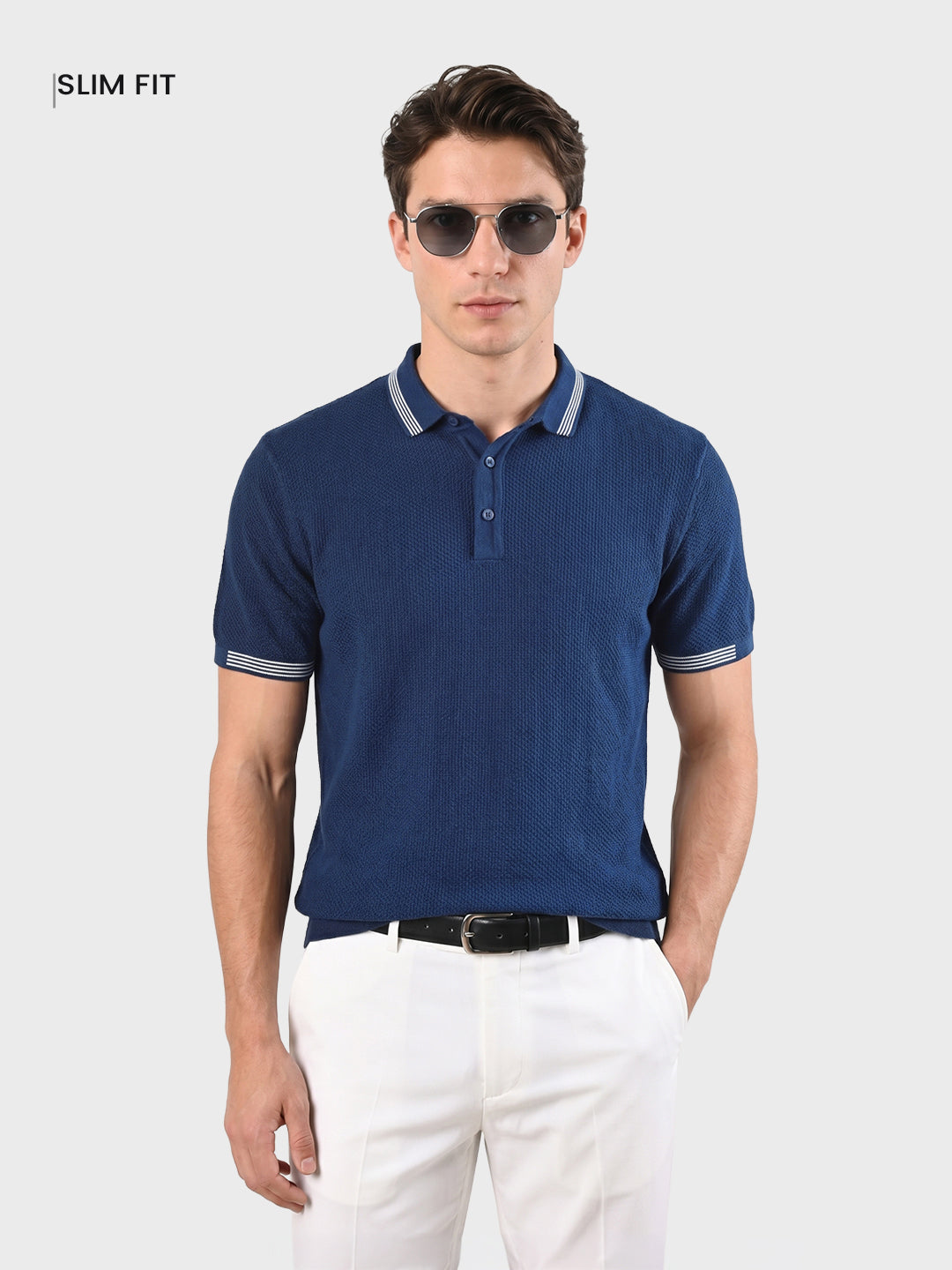 Men's Navy Blue Slim Fit Solid Casual T-Shirt