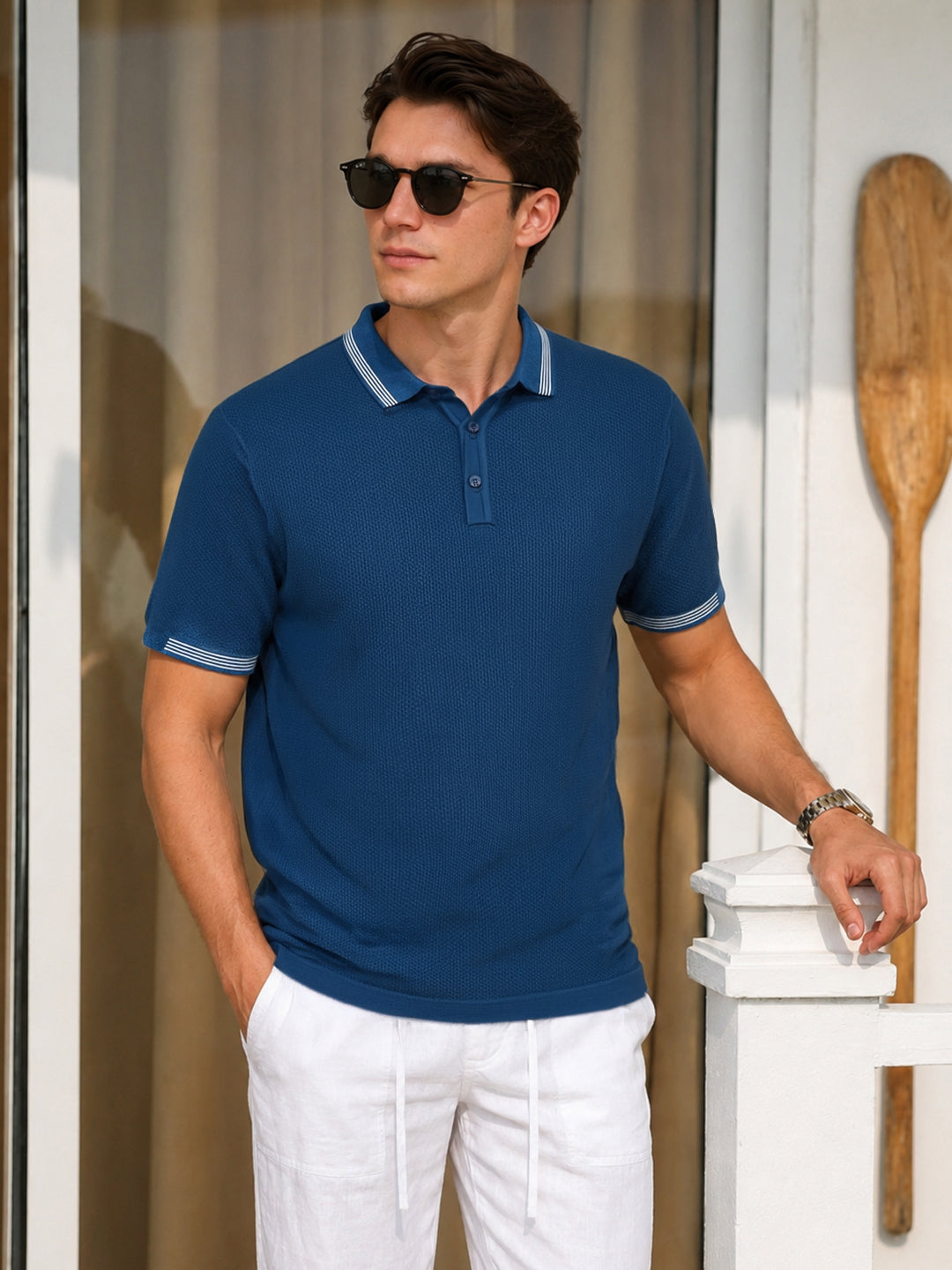 Men's Blue Slim Fit Solid Casual T-Shirt