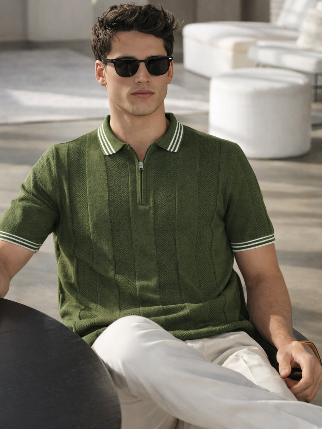 Men's Green Slim Fit Solid Casual T-Shirt