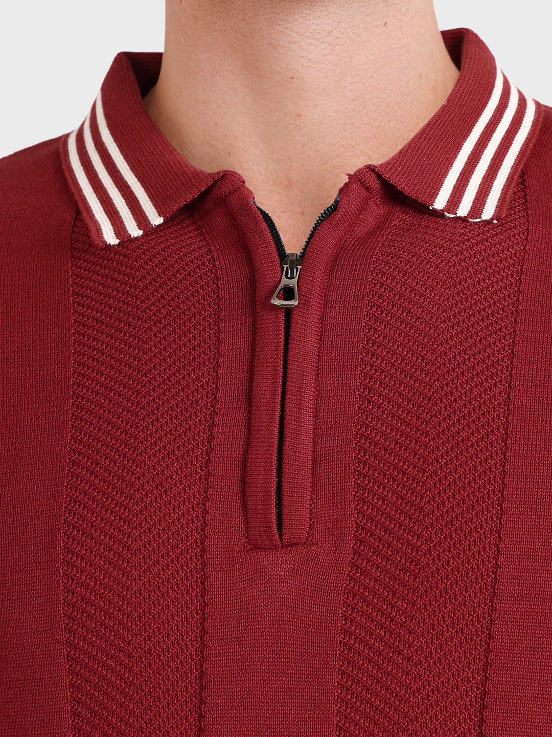 Men's Red Slim Fit Solid Casual T-Shirt