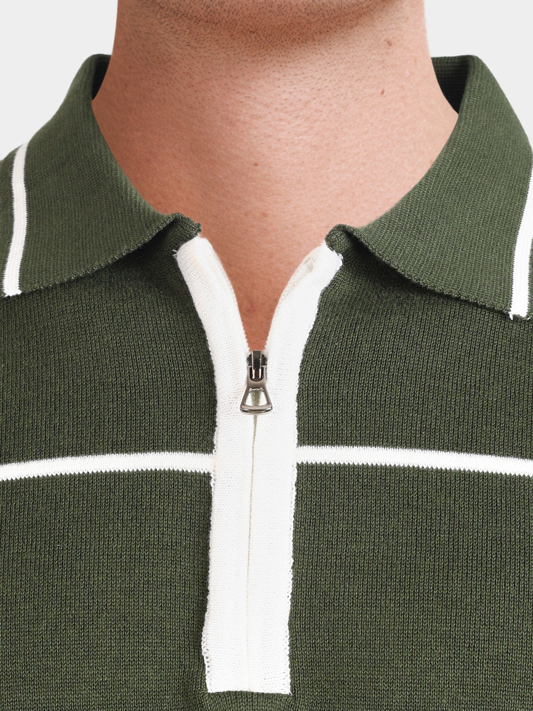 Men's Green Slim Fit Solid Casual T-Shirt