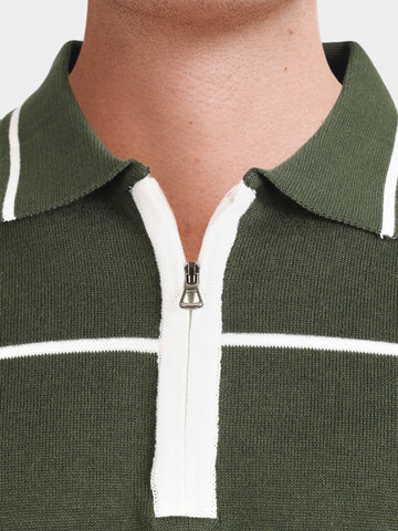 Men's Green Slim Fit Solid Casual T-Shirt