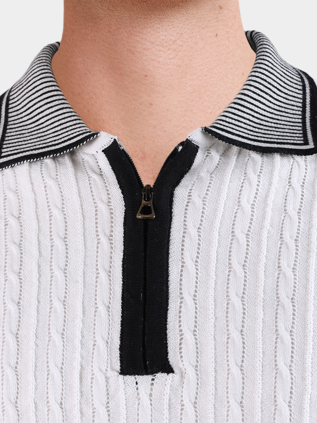 Men's Cream Slim Fit Solid Casual T-Shirt