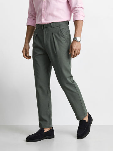 Men's Green Regular Fit Solid Casual Trousers