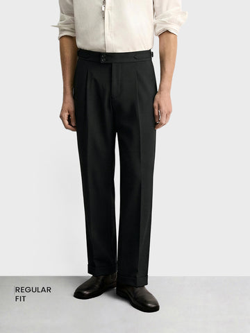 Men's Black Regular Fit Solid Casual Trousers