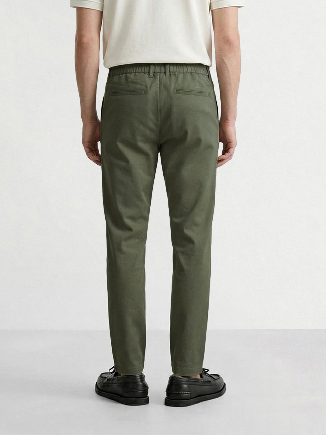 Men's Green Relaxed Fit Solid Casual Trousers