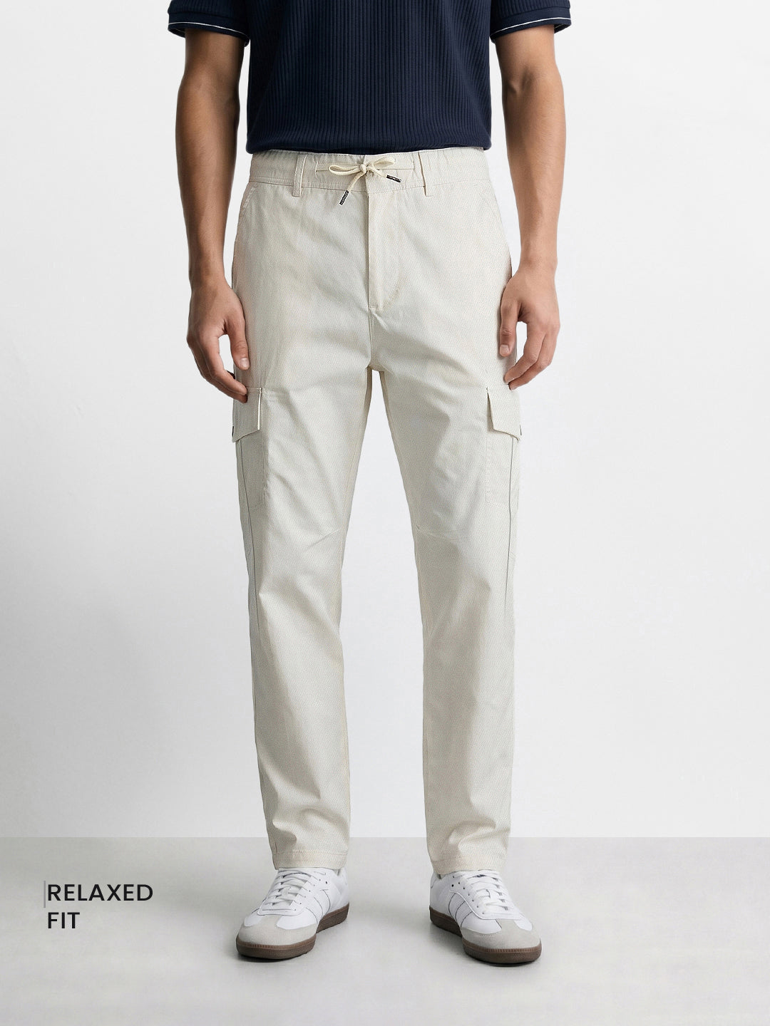 Men's White Relaxed Fit Solid Utility Joggers