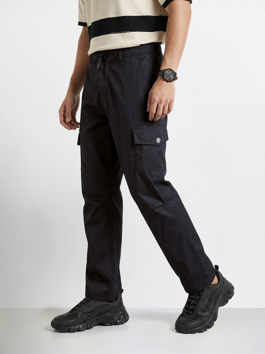 Men's Black Relaxed Fit Solid Utility Joggers