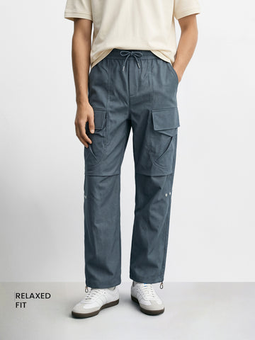 Men's Grey Relaxed Fit Solid Utility Joggers