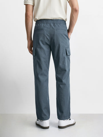 Men's Grey Relaxed Fit Solid Utility Joggers