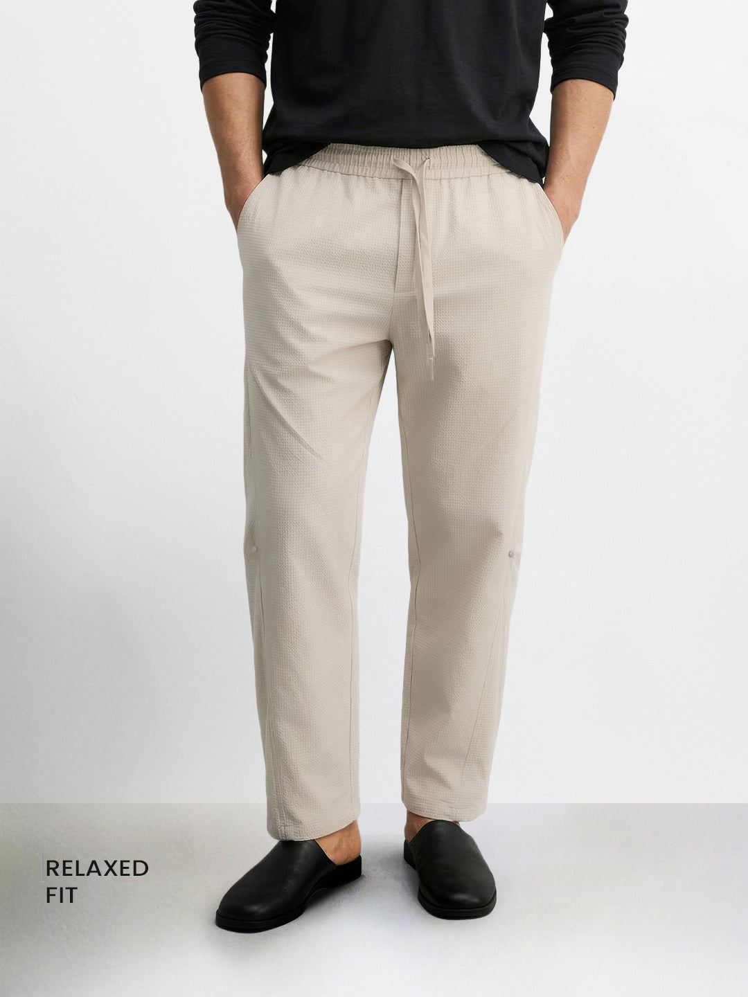 Men's Beige Relaxed Fit Solid Utility Joggers
