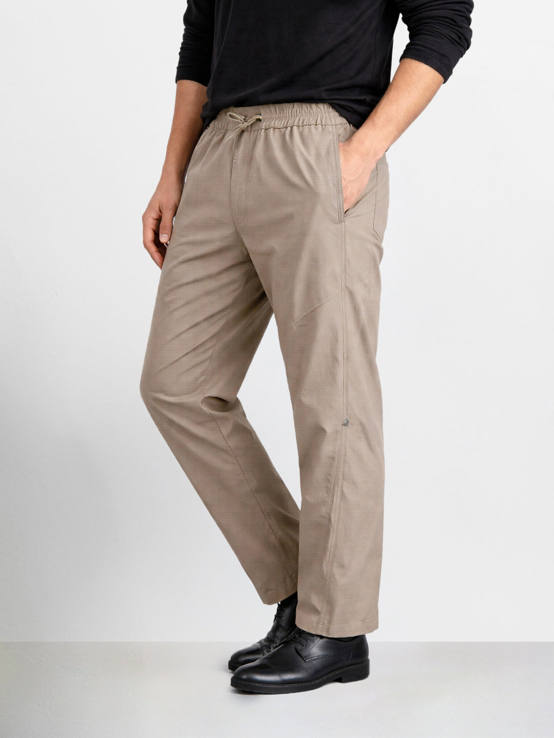 Men's Brown Relaxed Fit Solid Utility Joggers