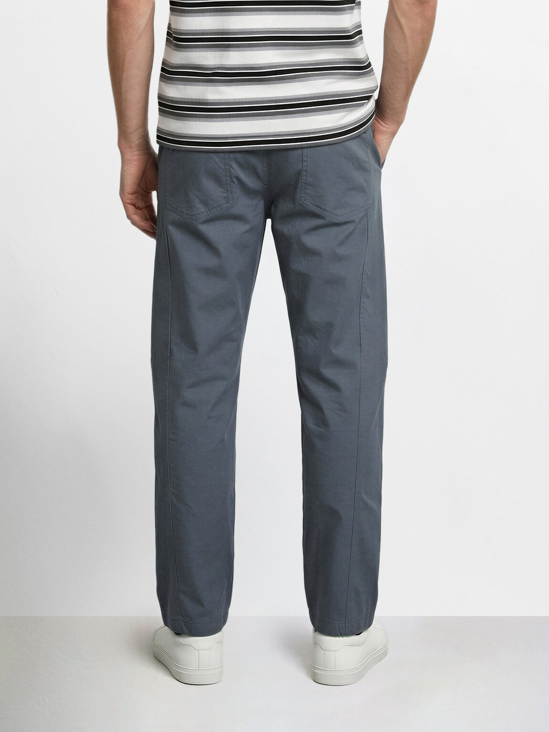 Men's Grey Relaxed Fit Solid Utility Joggers