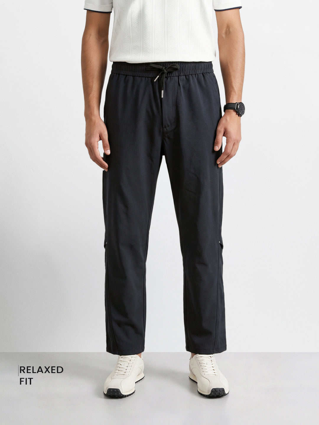 Men's Black Relaxed Fit Solid Utility Joggers