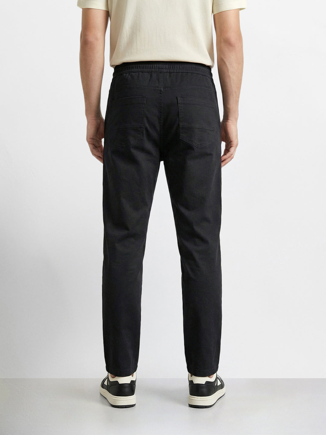Men's Black Relaxed Fit Solid Utility Joggers